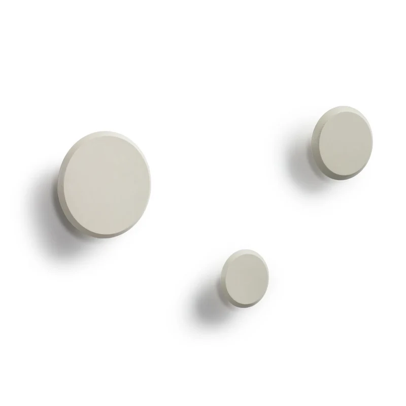Nadua Set aus 3 Wandhaken aus Massiver Buche mit Finish in Beige