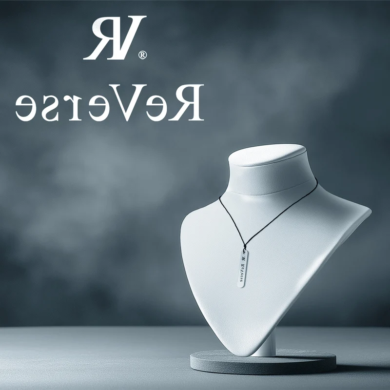 RV REVERSE Collana Esclusiva con Ciondolo "Amazing" Exclusive Necklace with Pendant Art. 032