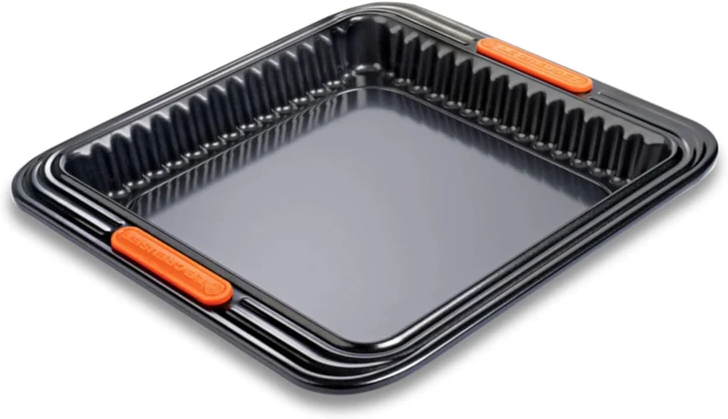 Tortiera quadrata con base removibile - 23 cm, Nero
