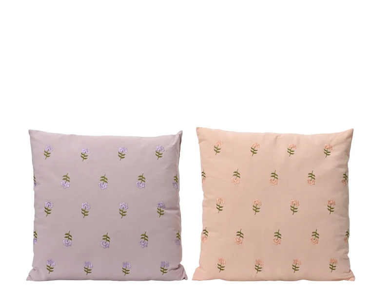 Cuscino in cotone con ricamo di fiori 42x42cm - disponibile nei colori rosa e lilla