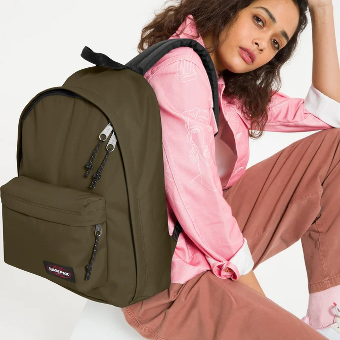 Eastpak Zaino per la scuola e tempo libero Out Of Office EK000767 J32 army olive