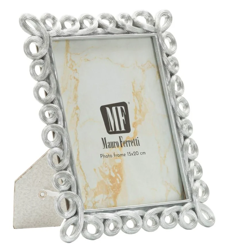 Cornice Hollow Cm 20,8X1,9X25,9 Misura Interna Cm 15X20 Design Elegante